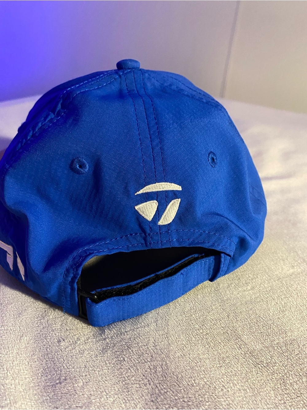 Taylormade Golf Hat - Picture 5 of 6